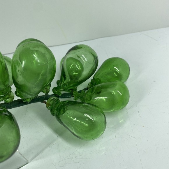 Vintage Large Green Glass Grapes Cluster 9" Murano Style Art Decor Fruit Leaves - Picture 7 of 8